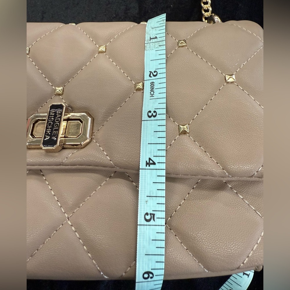 Badgley Mischka Quilted tan shoulder/CrossbodyBag - Picture 12 of 13